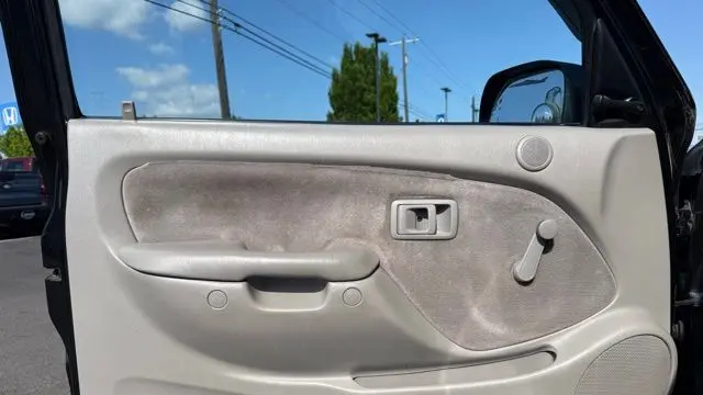 2001 Toyota Tacoma Base