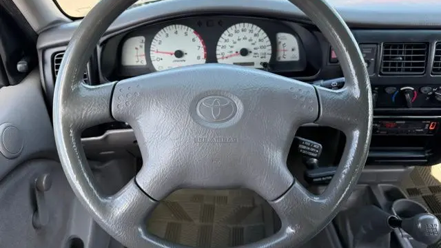 2001 Toyota Tacoma Base