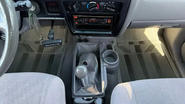 2001 Toyota Tacoma Base