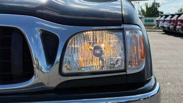 2001 Toyota Tacoma Base