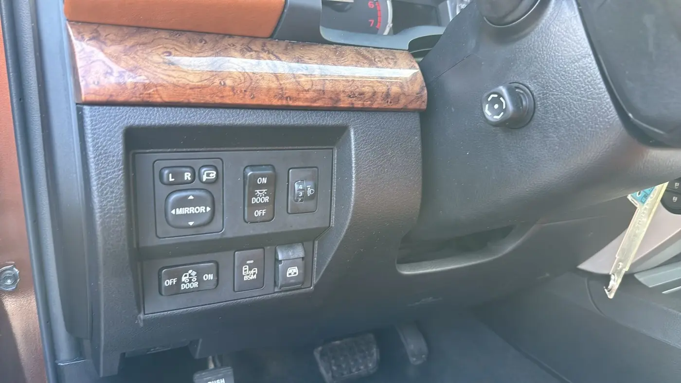 2014 Toyota Tundra Platinum