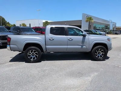 2020 Toyota Tacoma 4X2 SR5 4DR Double Cab 5.0 FT SB
