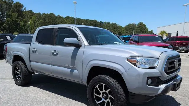 2020 Toyota Tacoma SR5