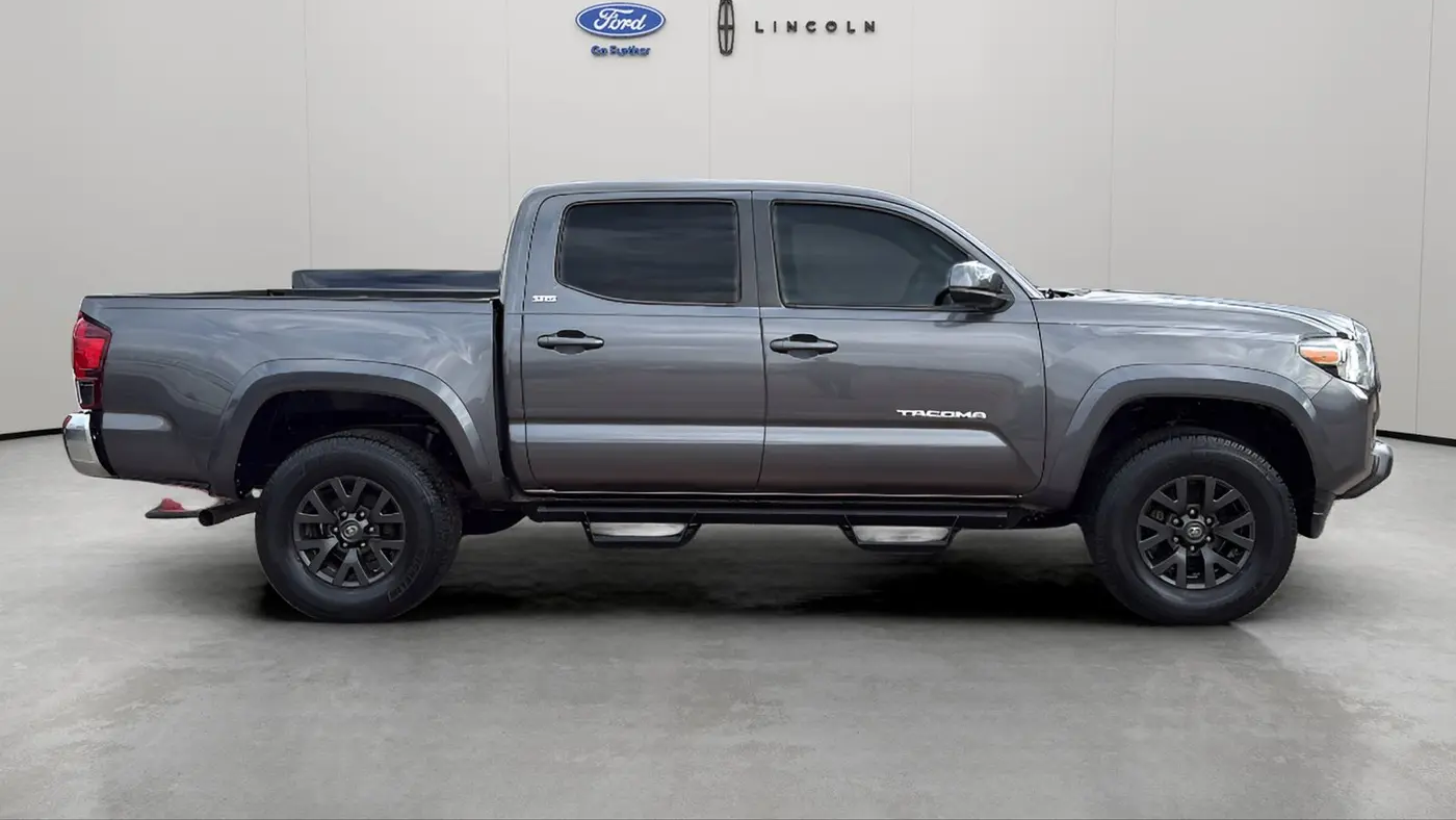 2020 Toyota Tacoma SR5