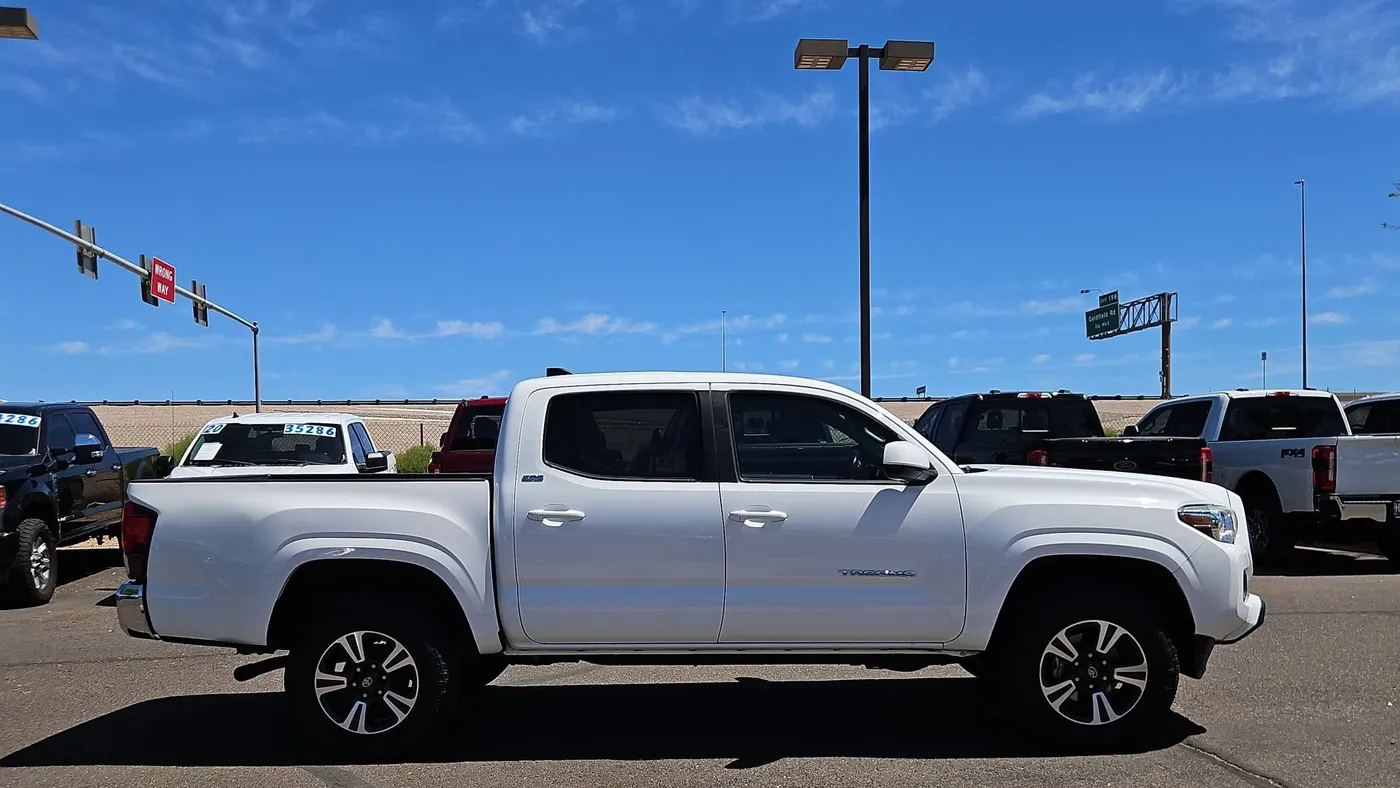 2020 Toyota Tacoma SR5