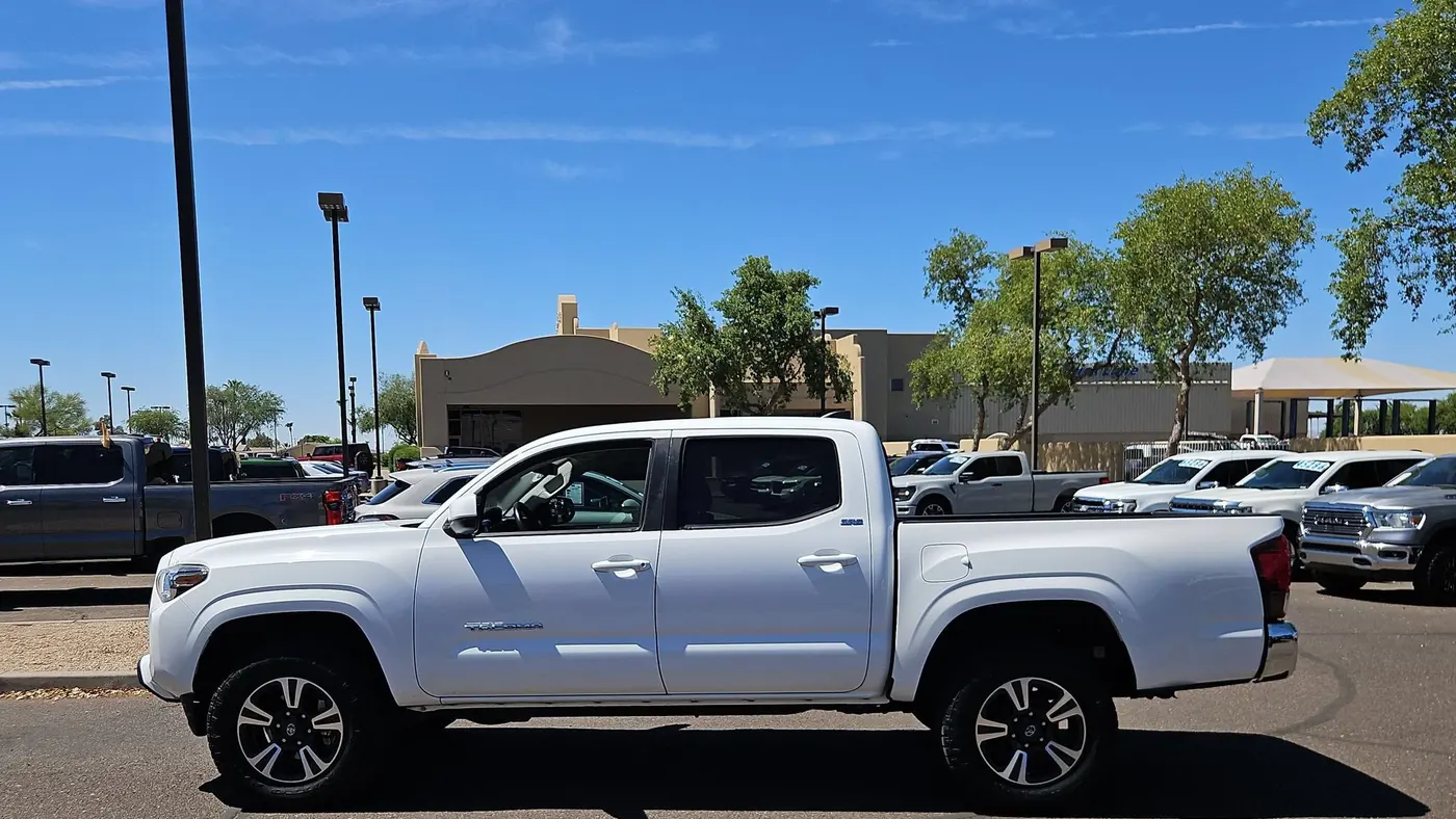 2020 Toyota Tacoma SR5