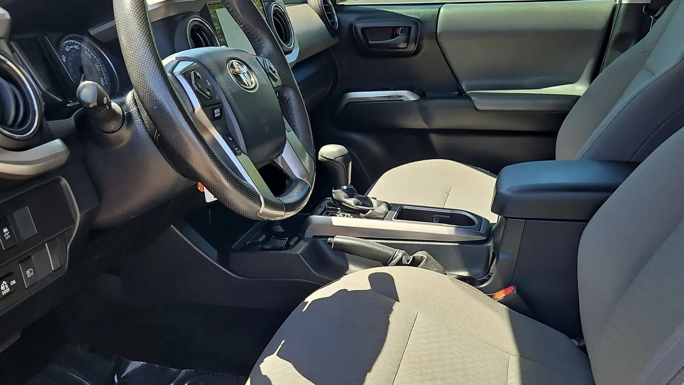 2020 Toyota Tacoma SR5