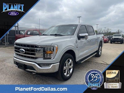 2017 Toyota Tacoma 4X2 SR5 4DR Double Cab 5.0 FT SB