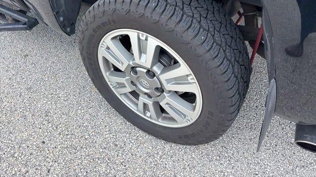 2014 Toyota Tundra Platinum