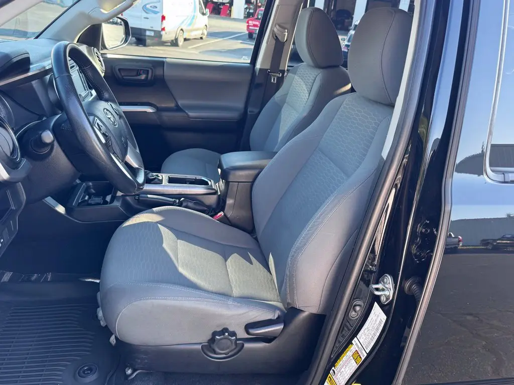 2017 Toyota Tacoma - $23,617