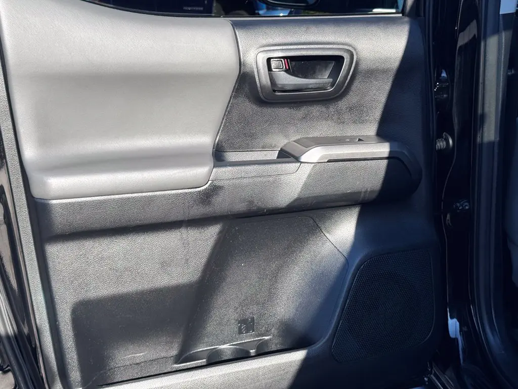 2017 Toyota Tacoma - $23,617
