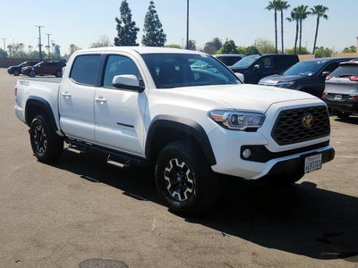 Photo of a 2021 Toyota Tacoma 4X2 TRD Off-Road 4DR Double Cab 5.0 FT SB for sale