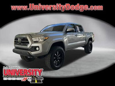 Photo of a 2019 Toyota Tacoma 4X2 TRD Off-Road 4DR Double Cab 5.0 FT SB for sale