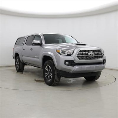Photo of a 2017 Toyota Tacoma 4X4 TRD Sport 4DR Double Cab 5.0 FT SB 6A for sale