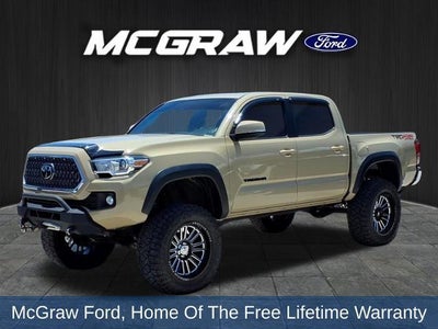 Photo of a 2019 Toyota Tacoma 4X4 TRD Pro 4DR Double Cab 5.0 FT SB 6M for sale