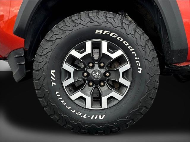 2016 Toyota Tacoma - $31,997