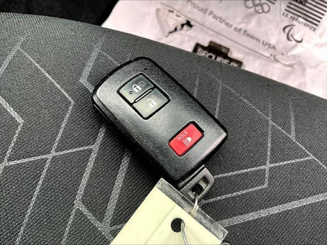2016 Toyota Tacoma - $31,997