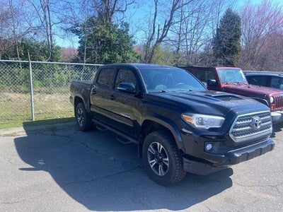 Photo of a 2017 Toyota Tacoma 4X4 TRD Pro 4DR Double Cab 5.0 FT SB 6A for sale