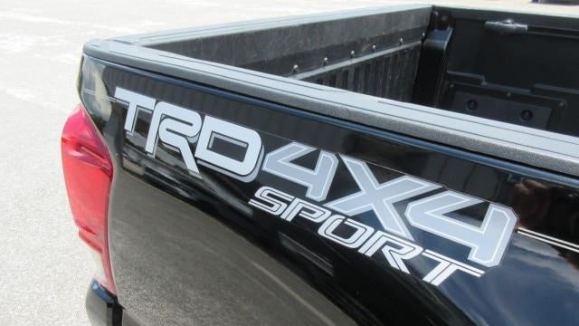 2017 Toyota Tacoma SR V6