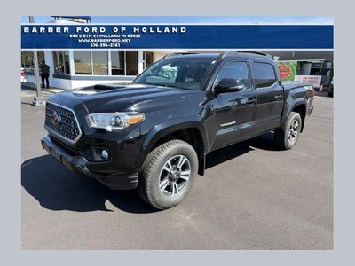 Photo of a 2019 Toyota Tacoma 4X4 TRD Pro 4DR Double Cab 5.0 FT SB 6M for sale