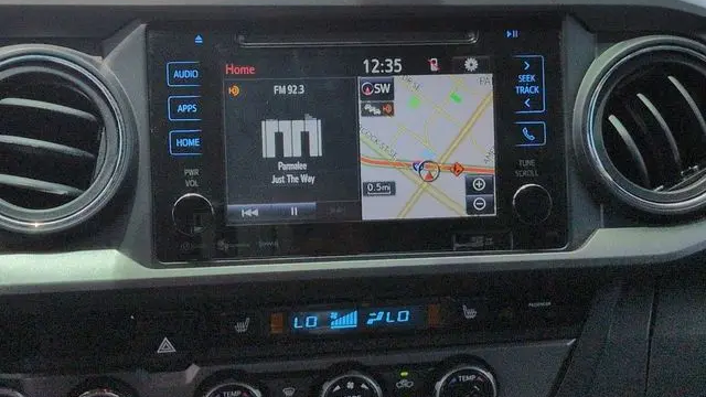 2016 Toyota Tacoma SR V6