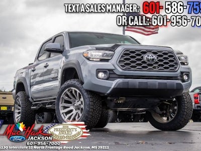 Photo of a 2021 Toyota Tacoma 4X4 TRD Pro 4DR Double Cab 5.0 FT SB 6M for sale