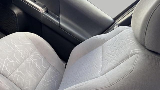 2017 Toyota Tacoma SR V6