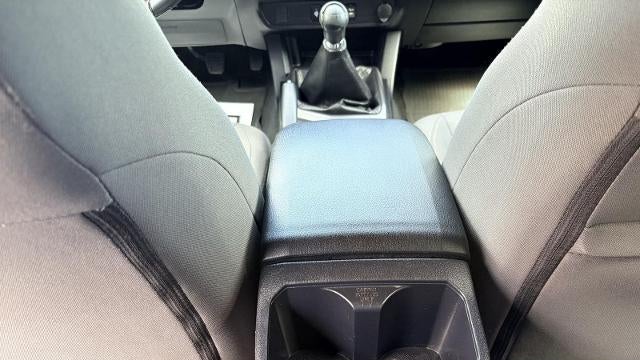 2017 Toyota Tacoma SR V6