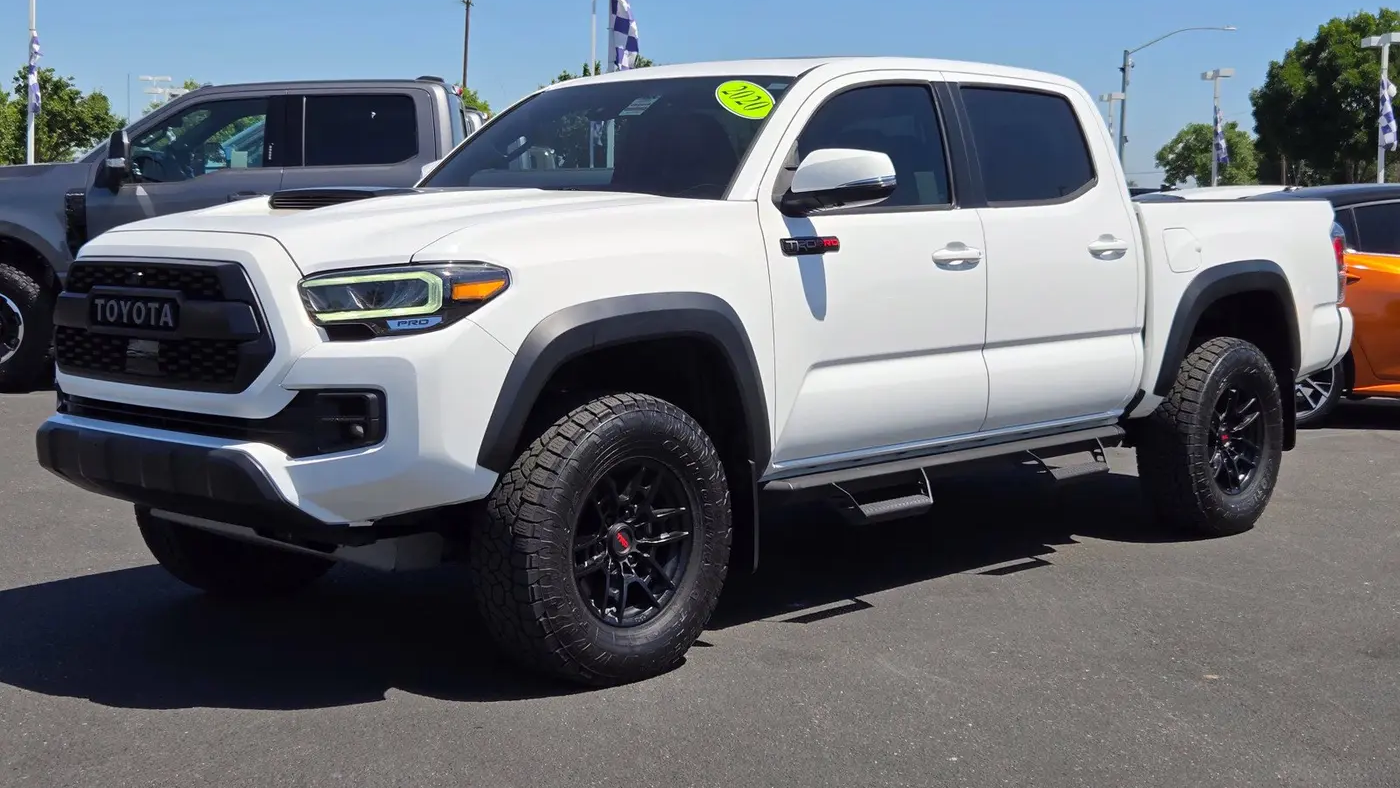2020 Toyota Tacoma SR V6