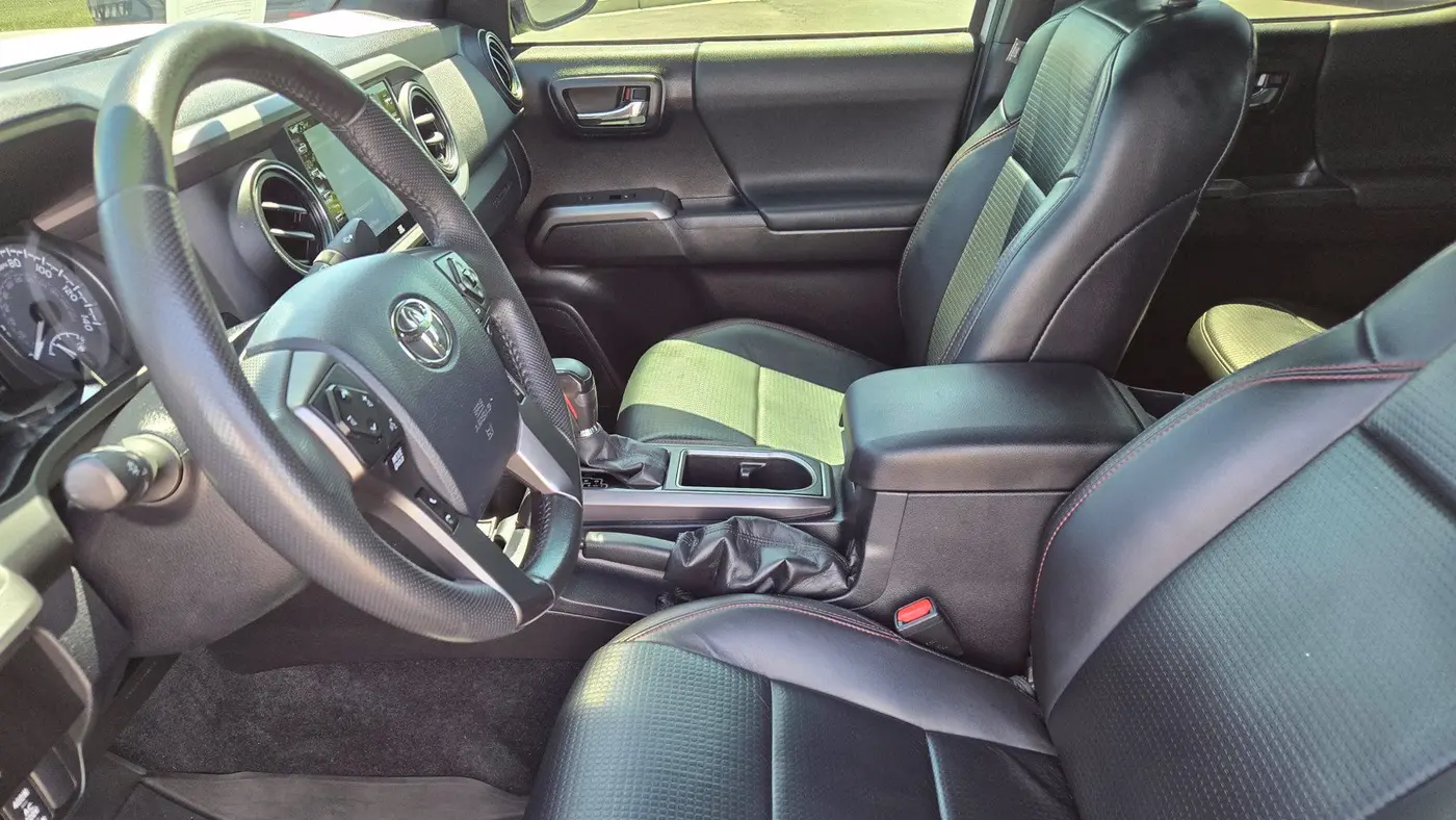 2020 Toyota Tacoma SR V6