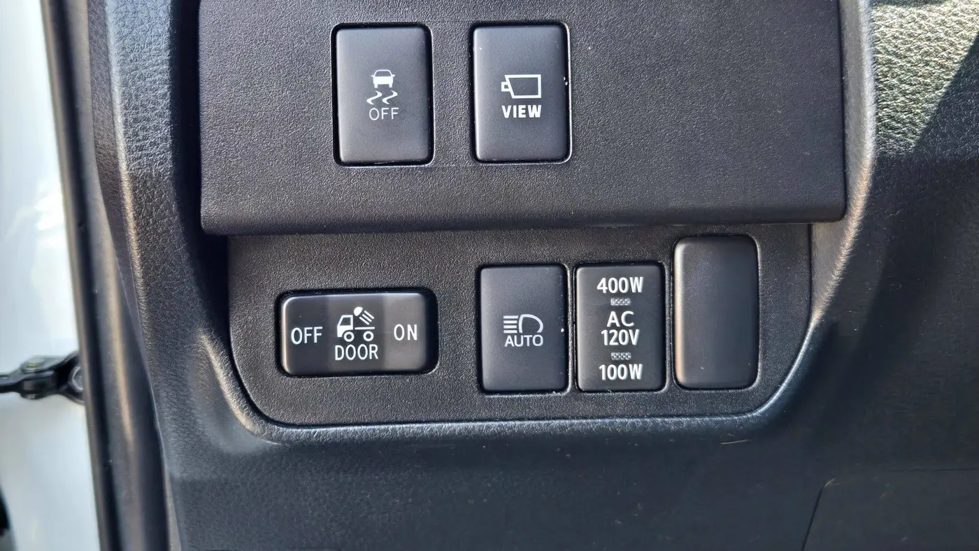 2020 Toyota Tacoma SR V6