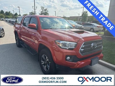Photo of a 2017 Toyota Tacoma 4X4 TRD Sport 4DR Double Cab 5.0 FT SB 6A for sale