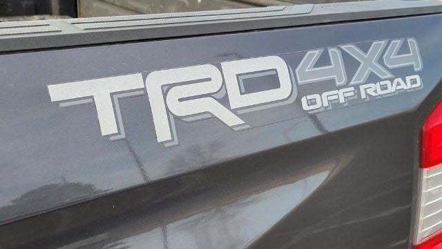 2017 Toyota Tundra SR5