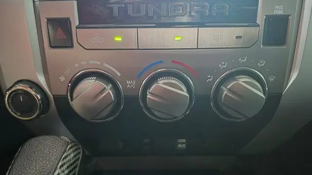 2018 Toyota Tundra SR5