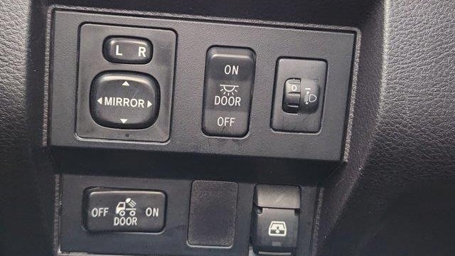 2015 Toyota Tundra SR5