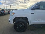 2016 Tundra Thumbnail 18