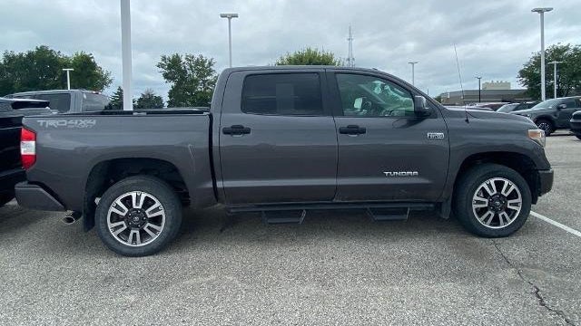 2018 Toyota Tundra SR5