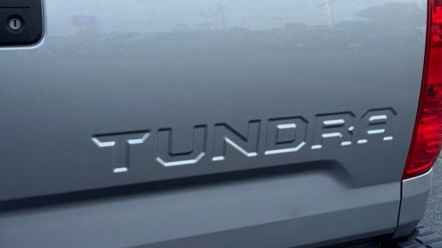 2018 Toyota Tundra SR5