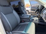 2015 Tundra Thumbnail 32