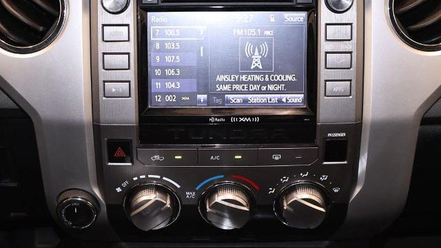 2016 Toyota Tundra SR5
