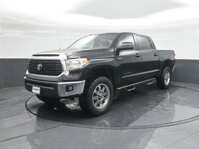 2017 Toyota Tundra 4X4 SR5 4DR Crewmax Cab Pickup SB (5.7L V8 Ffv)