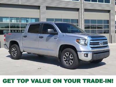 2017 Toyota Tundra 4X4 SR5 4DR Crewmax Cab Pickup SB (5.7L V8 Ffv)