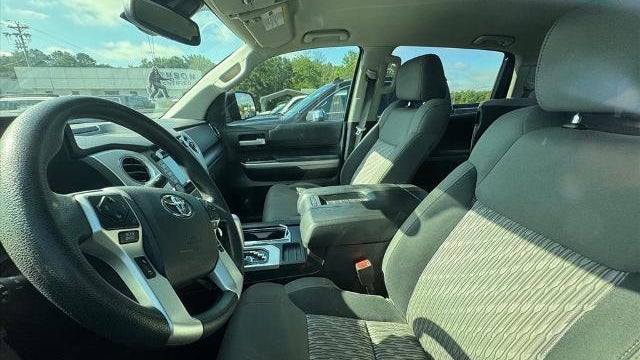 2019 Toyota Tundra SR5