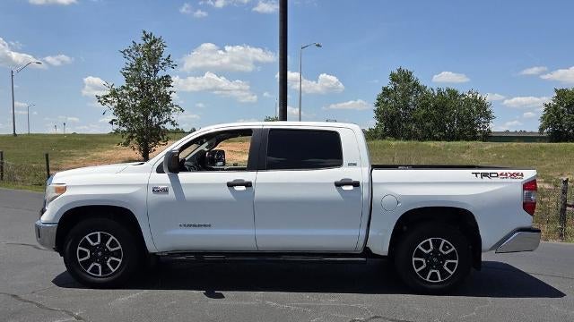 2017 Toyota Tundra SR5