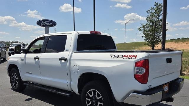 2017 Toyota Tundra SR5