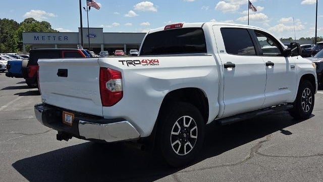 2017 Toyota Tundra SR5