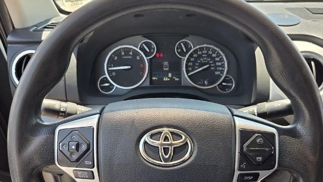 2017 Toyota Tundra SR5
