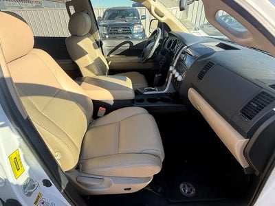 2012 Toyota Tundra 4X4 Grade 4DR Crewmax Cab Pickup SB (5.7L V8 Ffv)