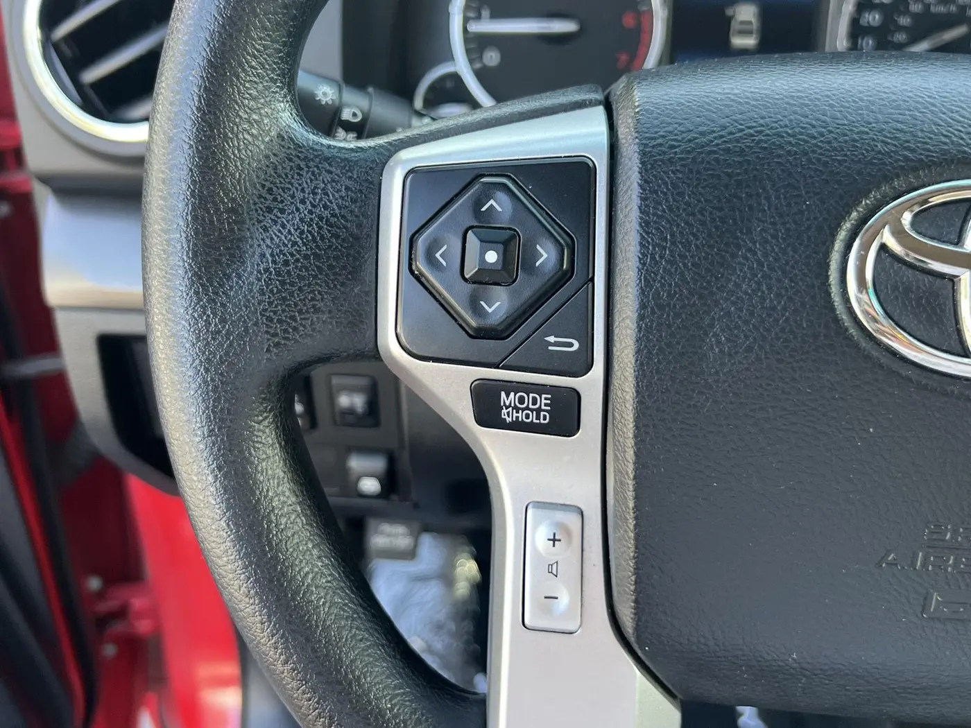 2014 Toyota Tundra - $32,119