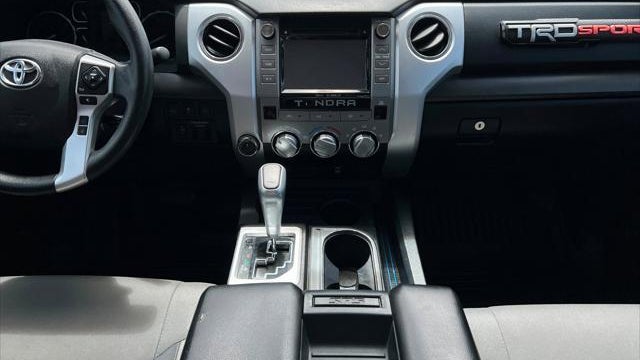 2018 Toyota Tundra SR5